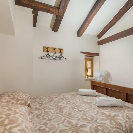 דירה Charming Studio 