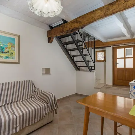 דירה Charming Studio 